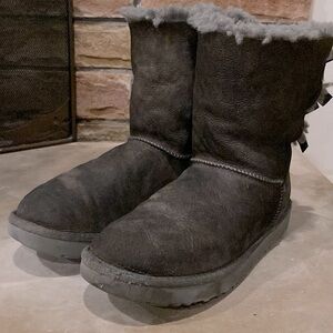 Ugg ankle boots size 9